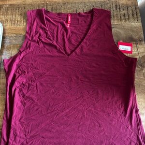 Spanx V neck tank